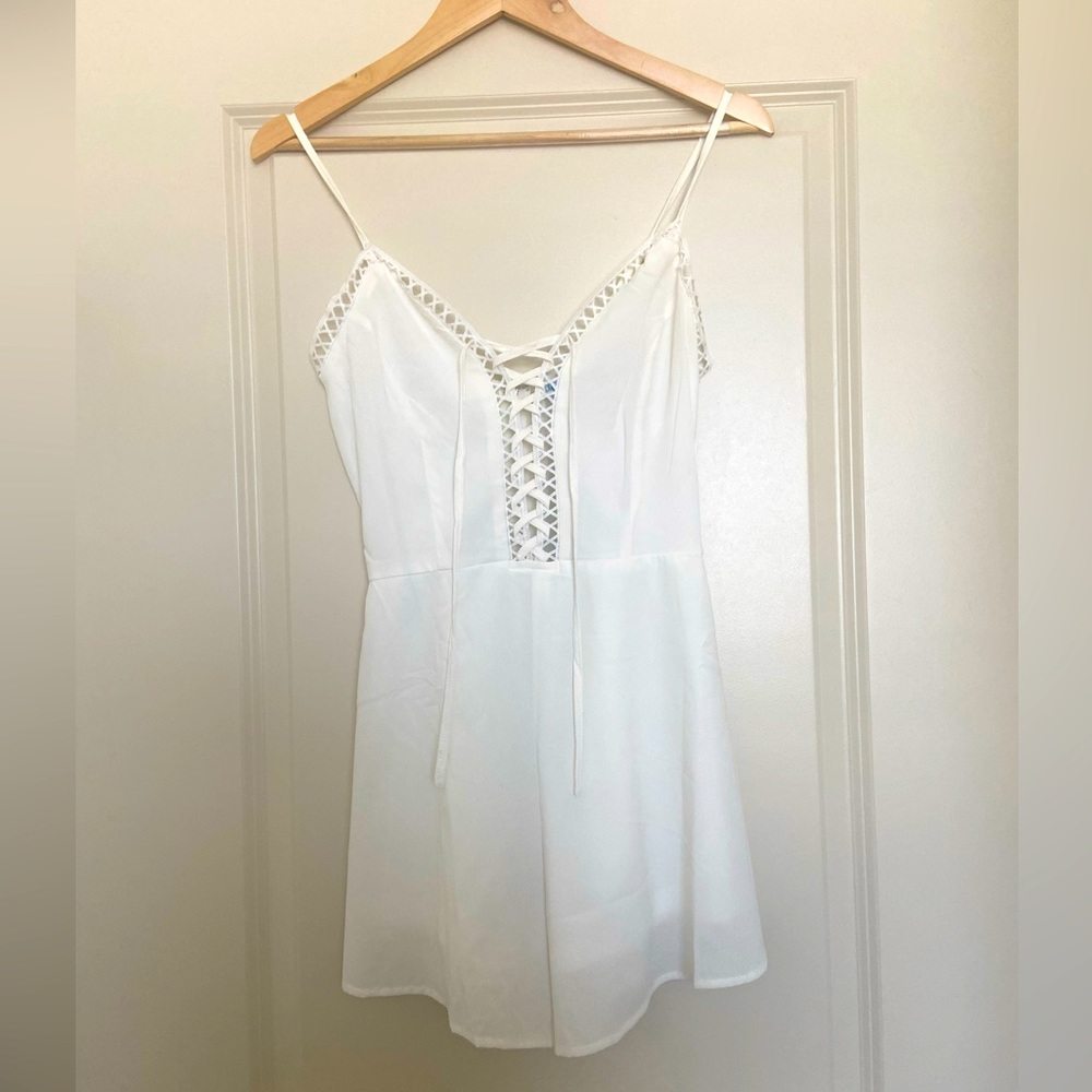 Red Dress Boutique White Romper (M) NWT